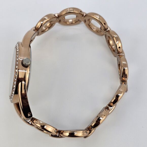 Ellen Tracy Women's Watch 32MM Gold Dial Gold Bracelet Band 7" New Battery - Picture 9 of 11